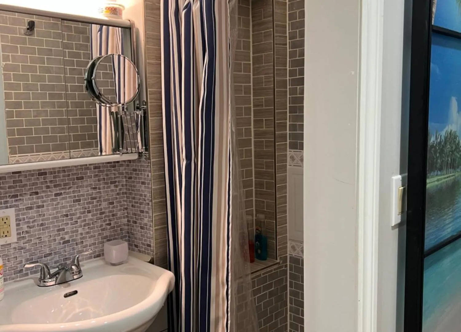 Homestay Stylish City Escape Toronto Canada